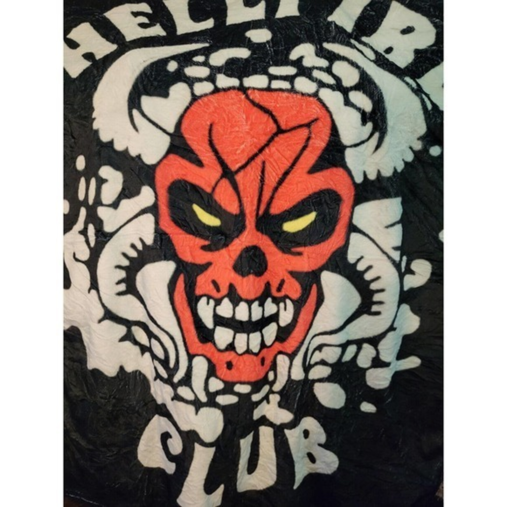Stranger Things Hellfire Club‎ Blanket New Sealed 52" x 40" Very Soft